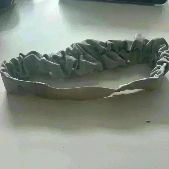 Women's  Nulux Gathered Headband - Picture 2 of 2